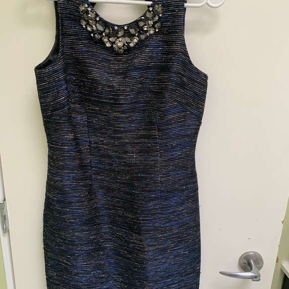 Dress - Picture 2 of 3